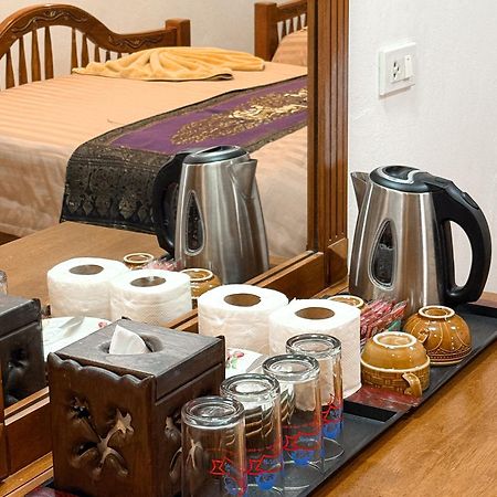 Ban Ao Thong Hotel Trang Luaran gambar