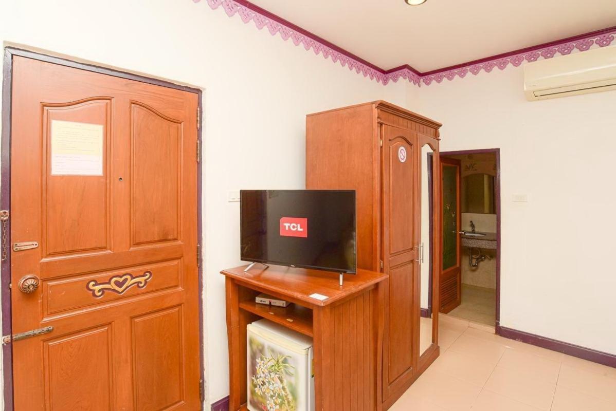 Ban Ao Thong Hotel Trang Luaran gambar