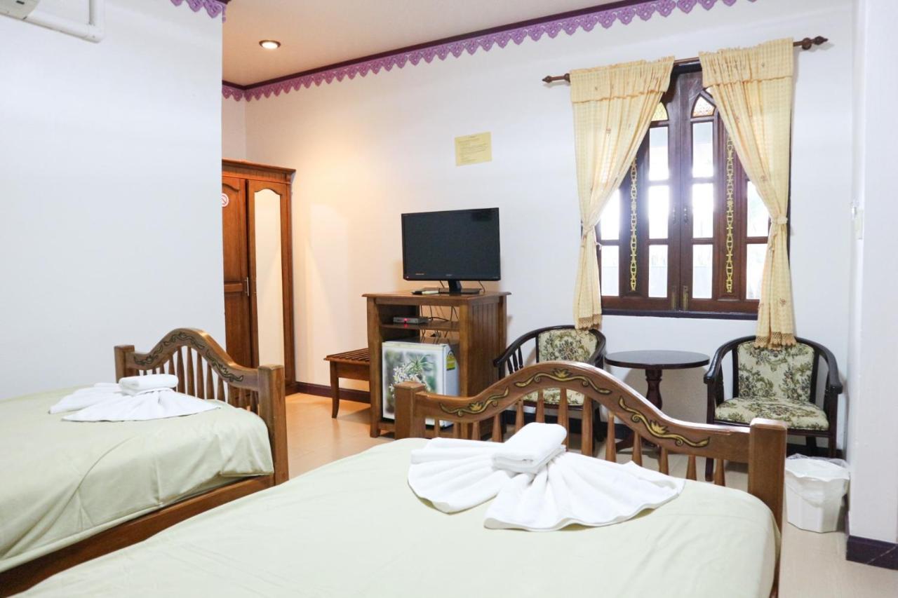 Ban Ao Thong Hotel Trang Luaran gambar