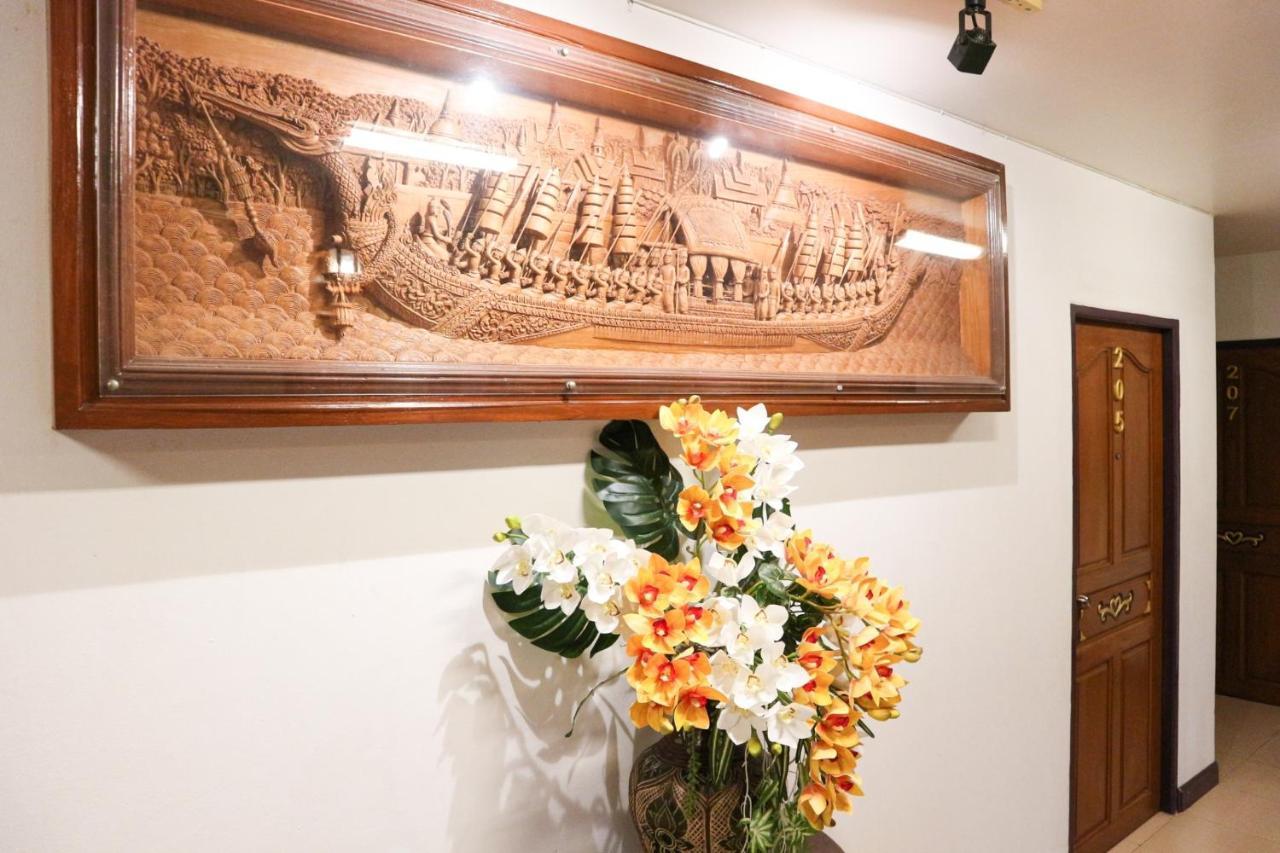 Ban Ao Thong Hotel Trang Luaran gambar