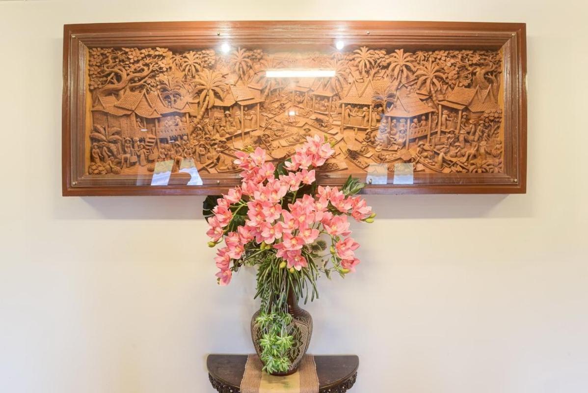 Ban Ao Thong Hotel Trang Luaran gambar