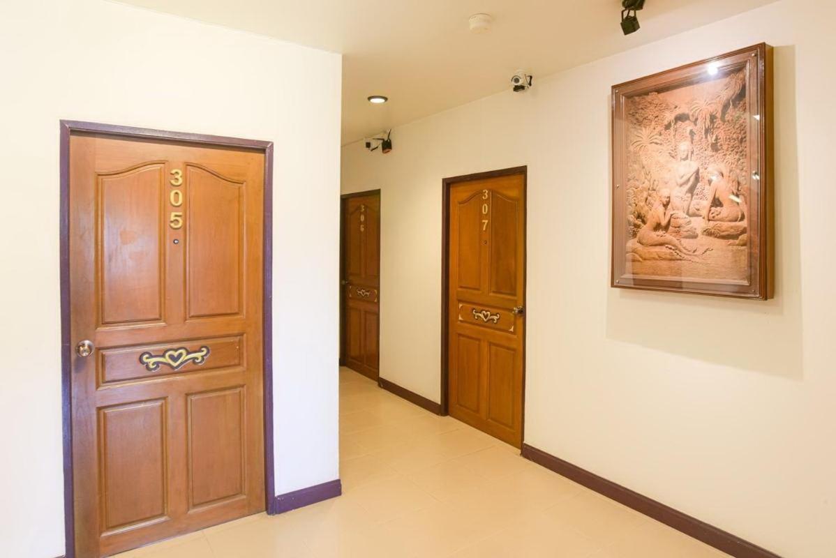 Ban Ao Thong Hotel Trang Luaran gambar