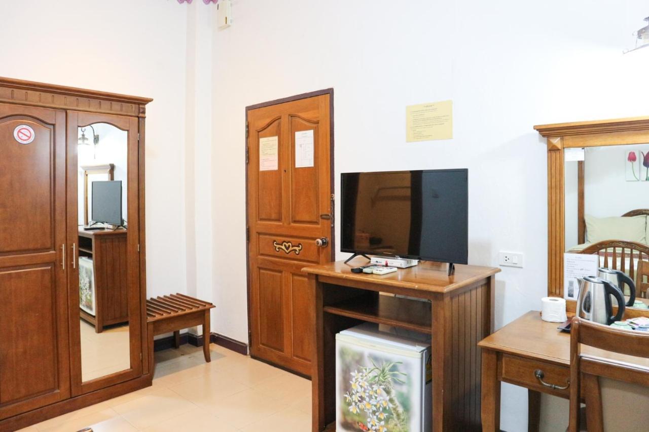 Ban Ao Thong Hotel Trang Luaran gambar
