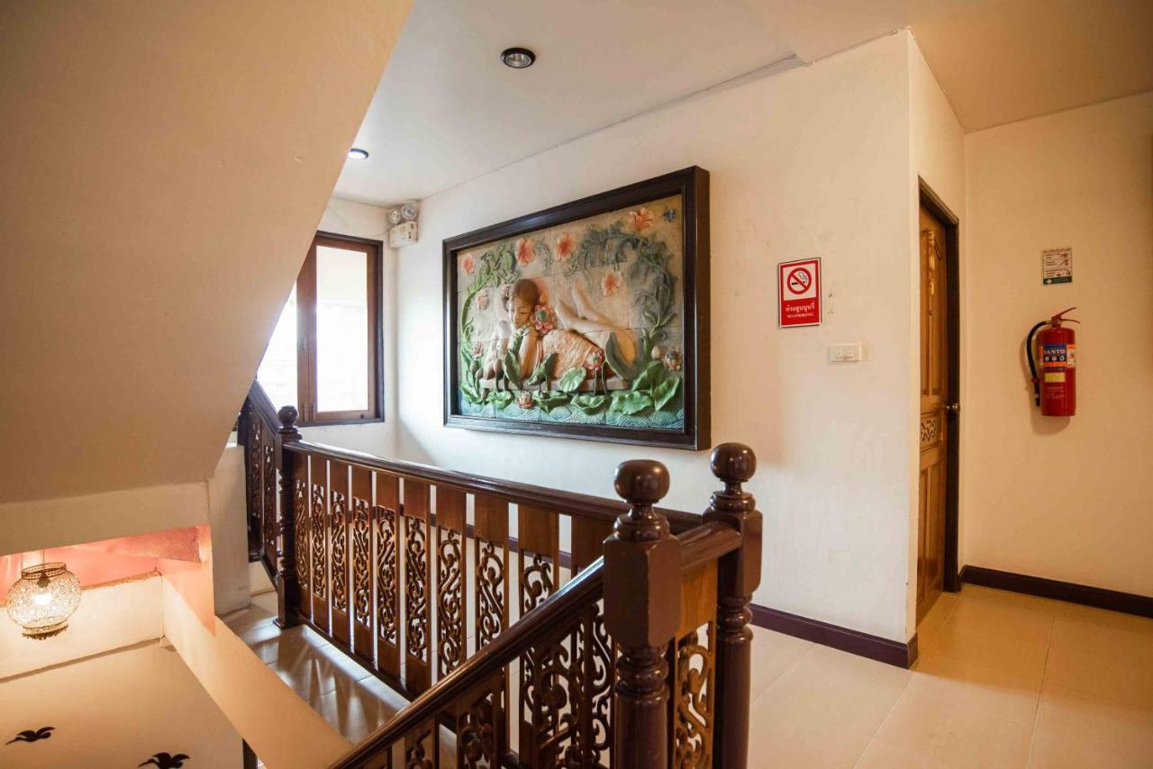 Ban Ao Thong Hotel Trang Luaran gambar